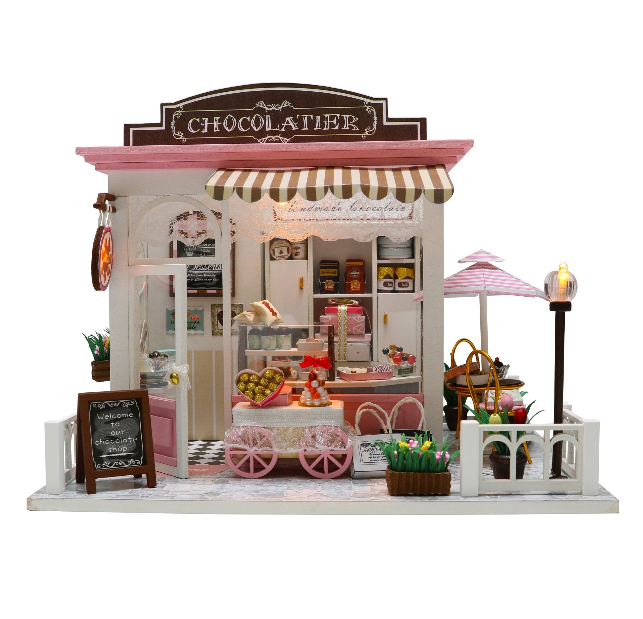 Chocolate shop - Assemblr